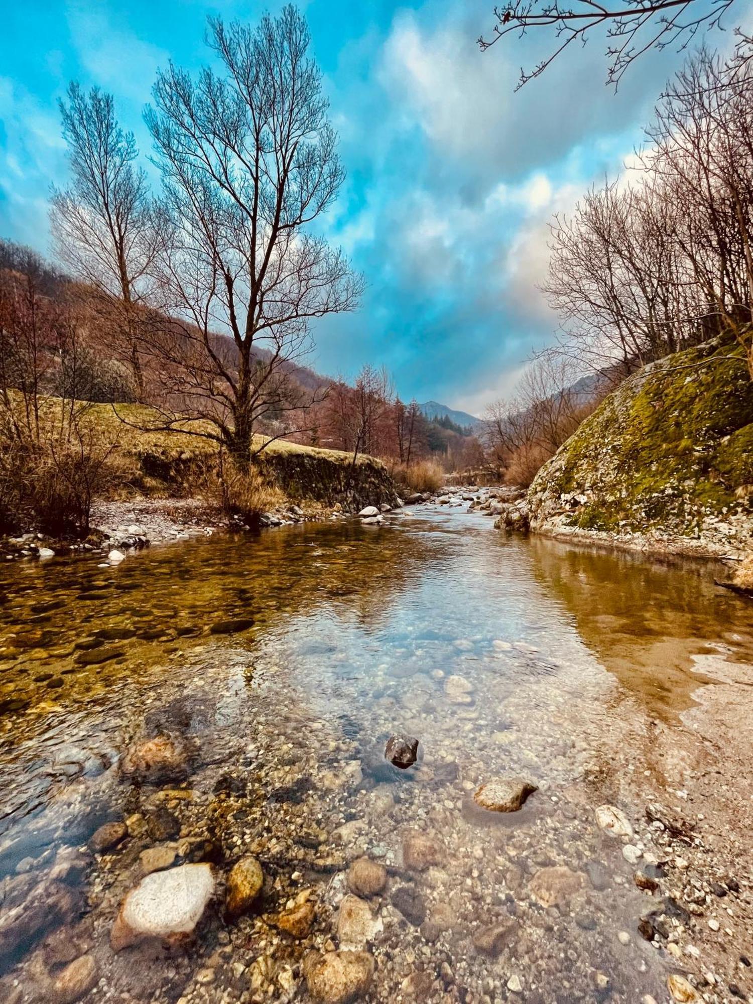 Gite De La Cigale Burzet Bagian luar foto